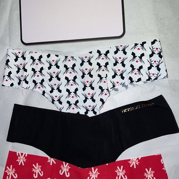 3pcs SMALL Victoria's Secret THONG No Show Panties - Picture 5 of 11